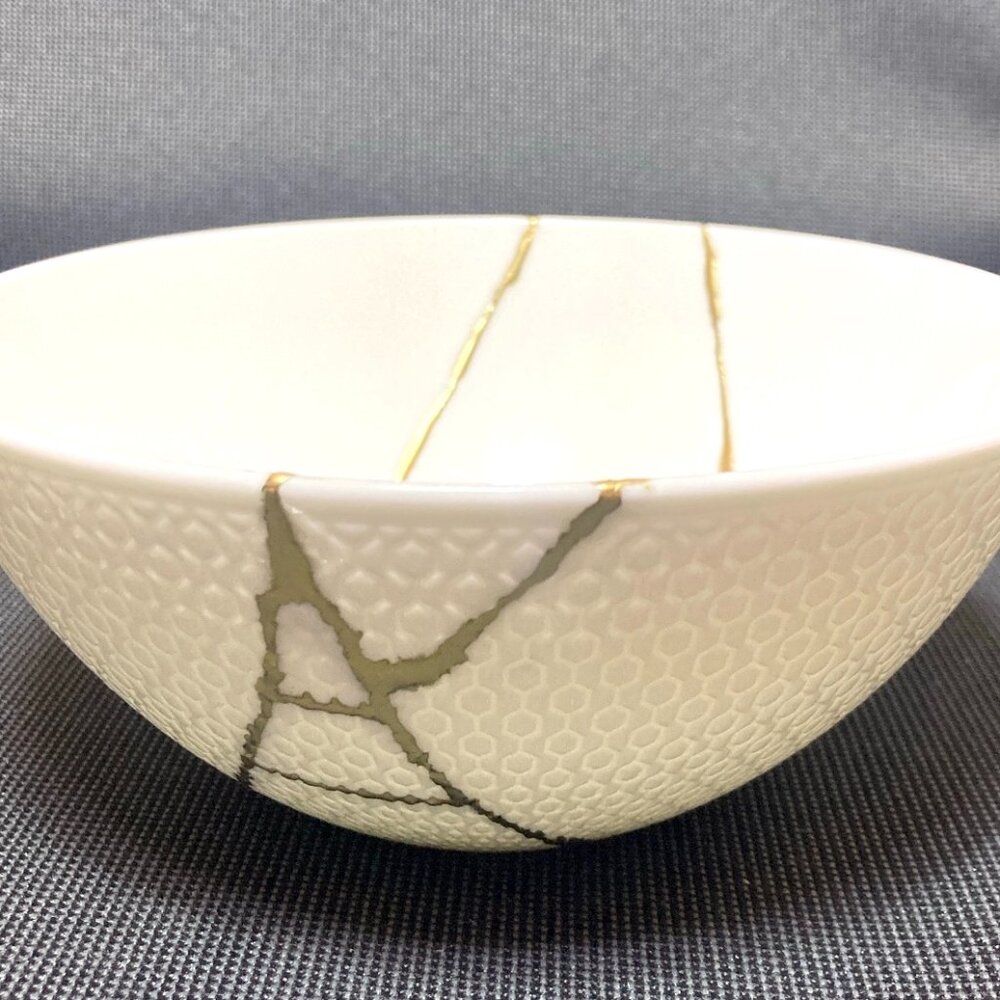 KINTSUGI WEDGWOOD GIO WHITE GOLD BOWL 6.3" FINE BONE CHINA HAND MADE GIFT